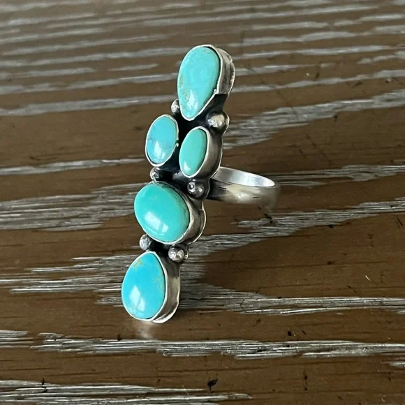 Navajo Turquoise Vintage Cluster Ring - Picture 6 of 12